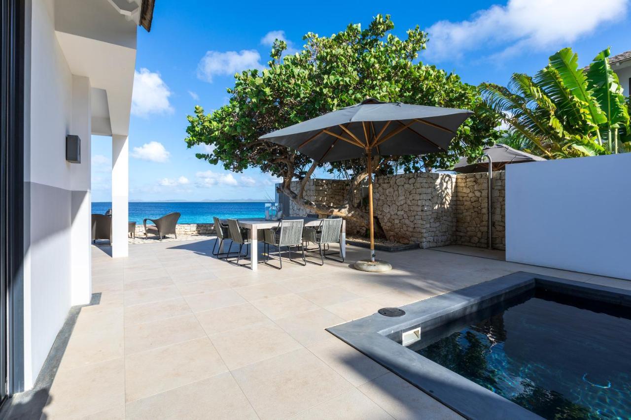 Oceanfront 72 & Sunny Villa Kralendijk Buitenkant foto