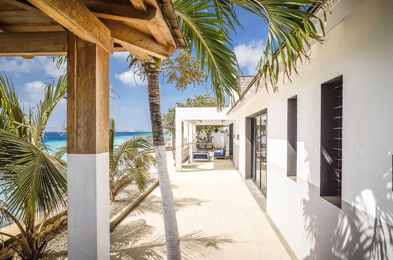 Oceanfront 72 & Sunny Villa Kralendijk Buitenkant foto